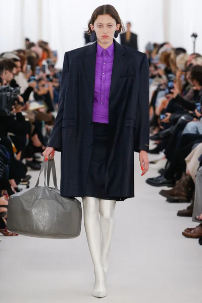 Look 8